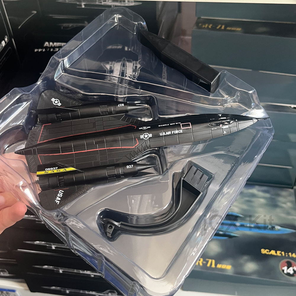 1:144 Scale US SR71 SR-71 Blac - Model Kit Planes ulasan dan harga