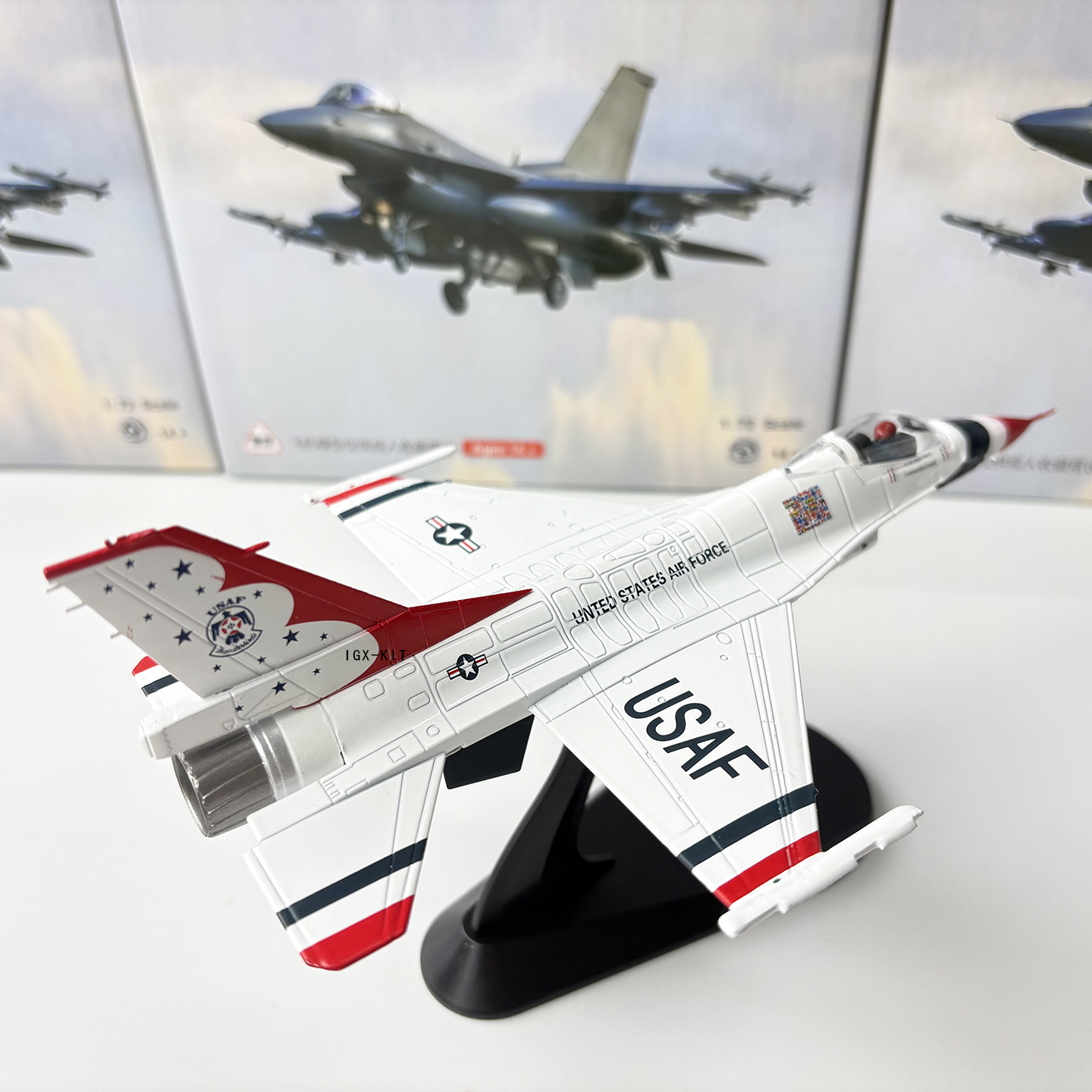 1/72 Scale U.S. Air Force F-16 - Model Kit Planes ulasan dan harga
