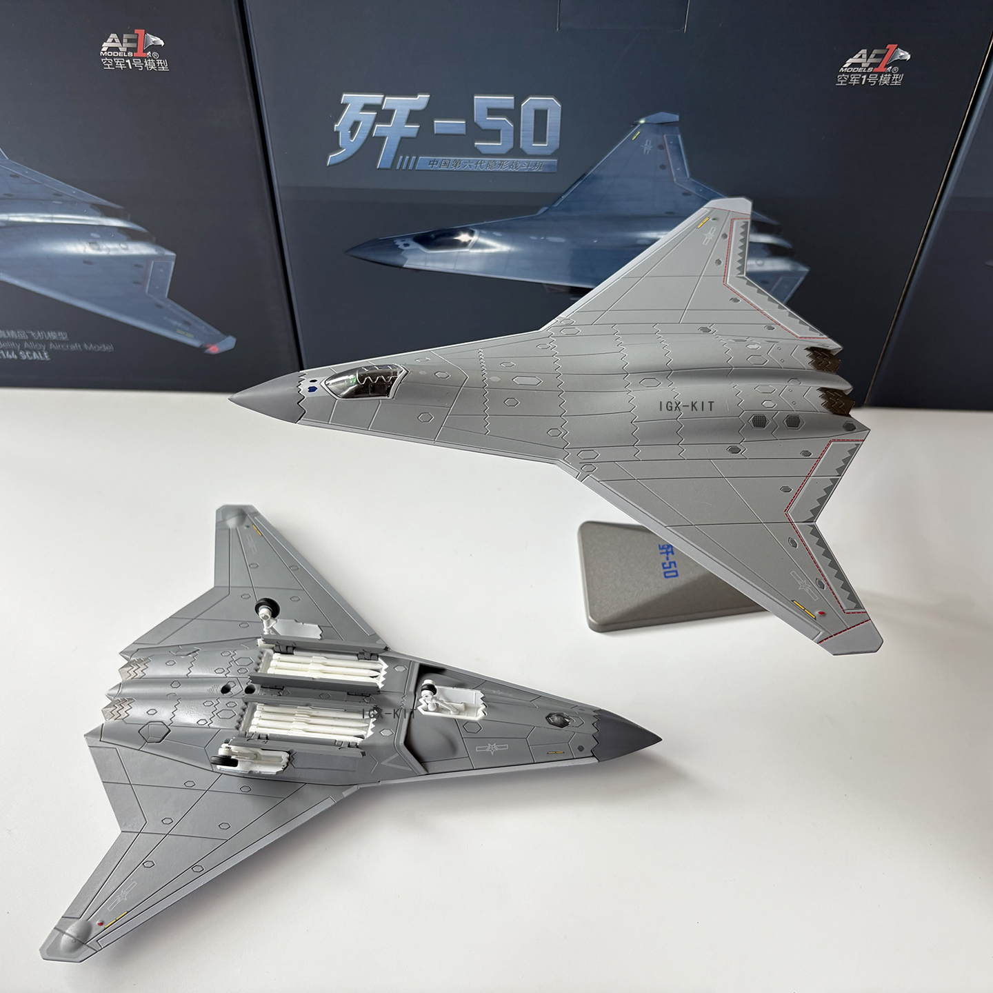 1:144 Scale China J50 Fighter  - Model Kit Planes ulasan dan harga
