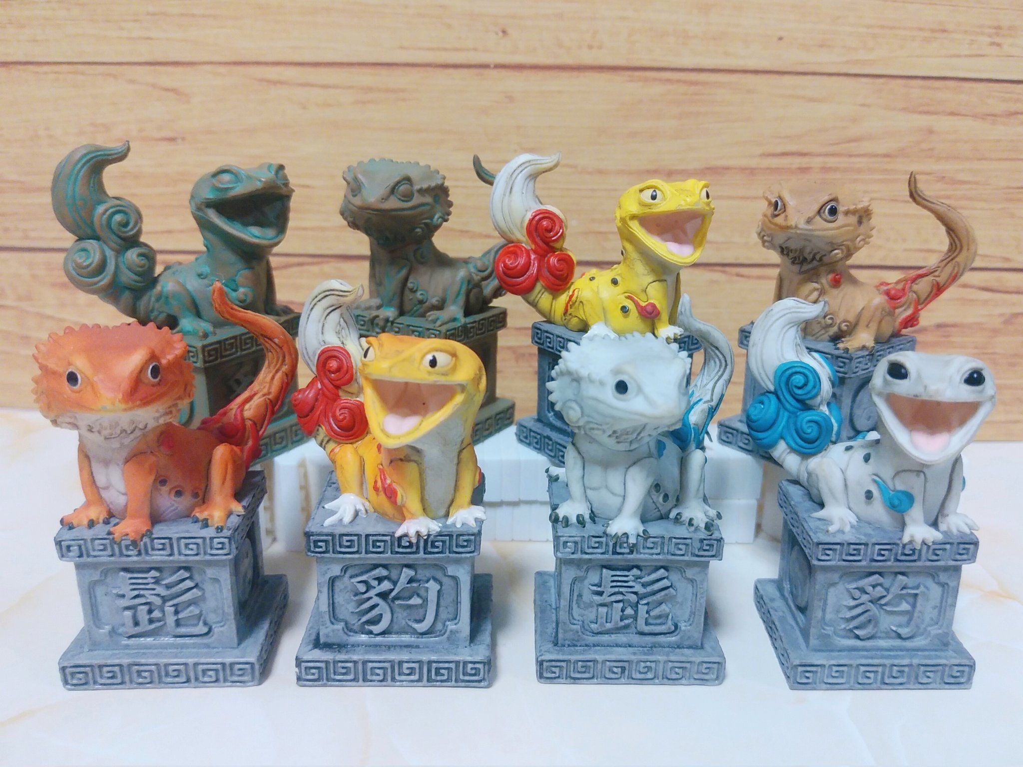 Qualia capsule gashapon toys c - Model Kit Lizard ulasan dan harga