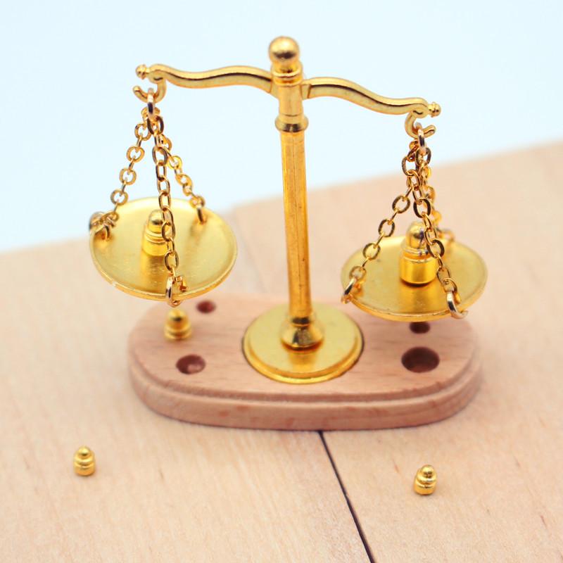 1:12 Dollhouse Vintage Balance - Model Kit Vintage ulasan dan harga