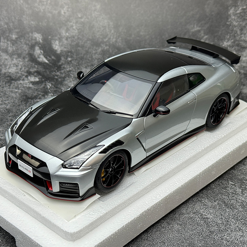 AUTOart 1:18 FOR Nissan GT-R35 - Model Kit Lamborghini ulasan dan harga